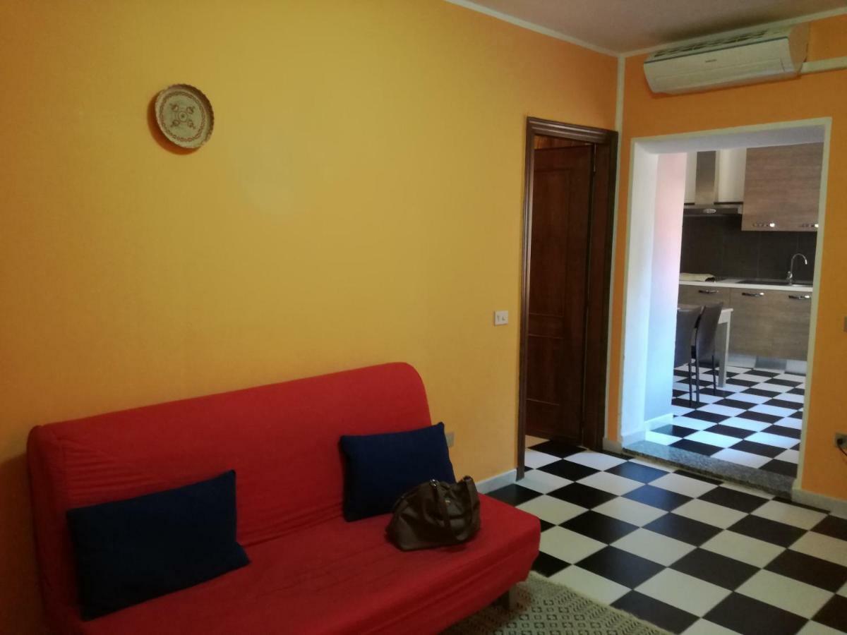 Отель Casa Campidano Кабрас Экстерьер фото