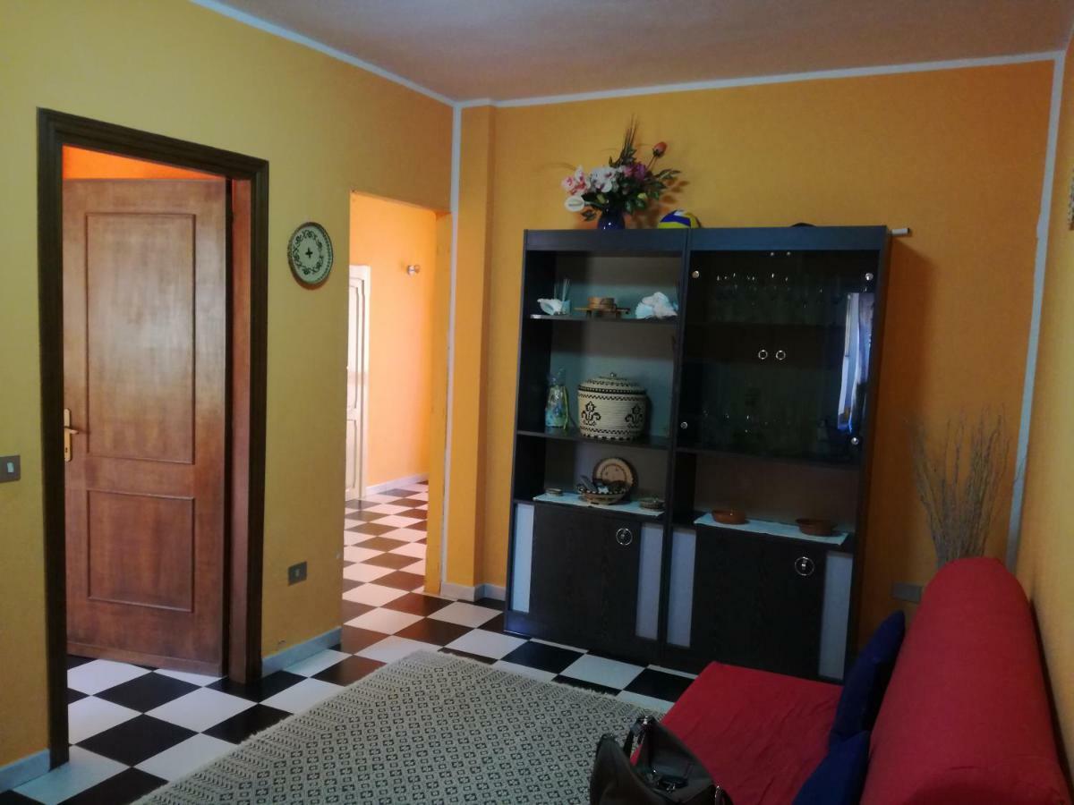 Отель Casa Campidano Кабрас Экстерьер фото